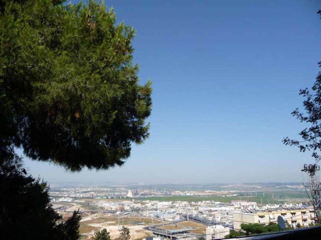 The Artist'S House Overlooking The Bay Of Haifa Exterior foto