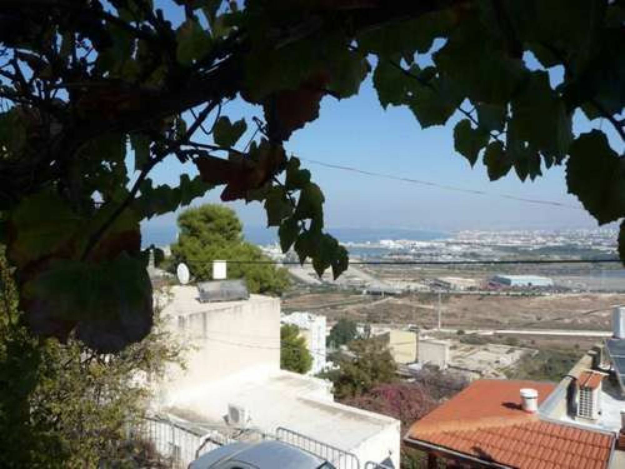 The Artist'S House Overlooking The Bay Of Haifa Exterior foto